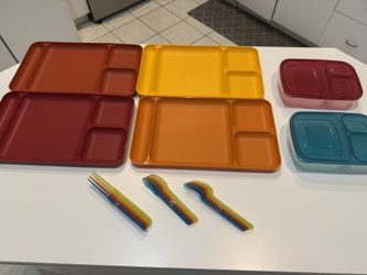 🍱 Tupperware Sectioned Trays + Lunch Containers + Utensils