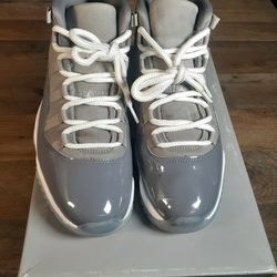 Jordan 11 Cool Grey  Size 10 