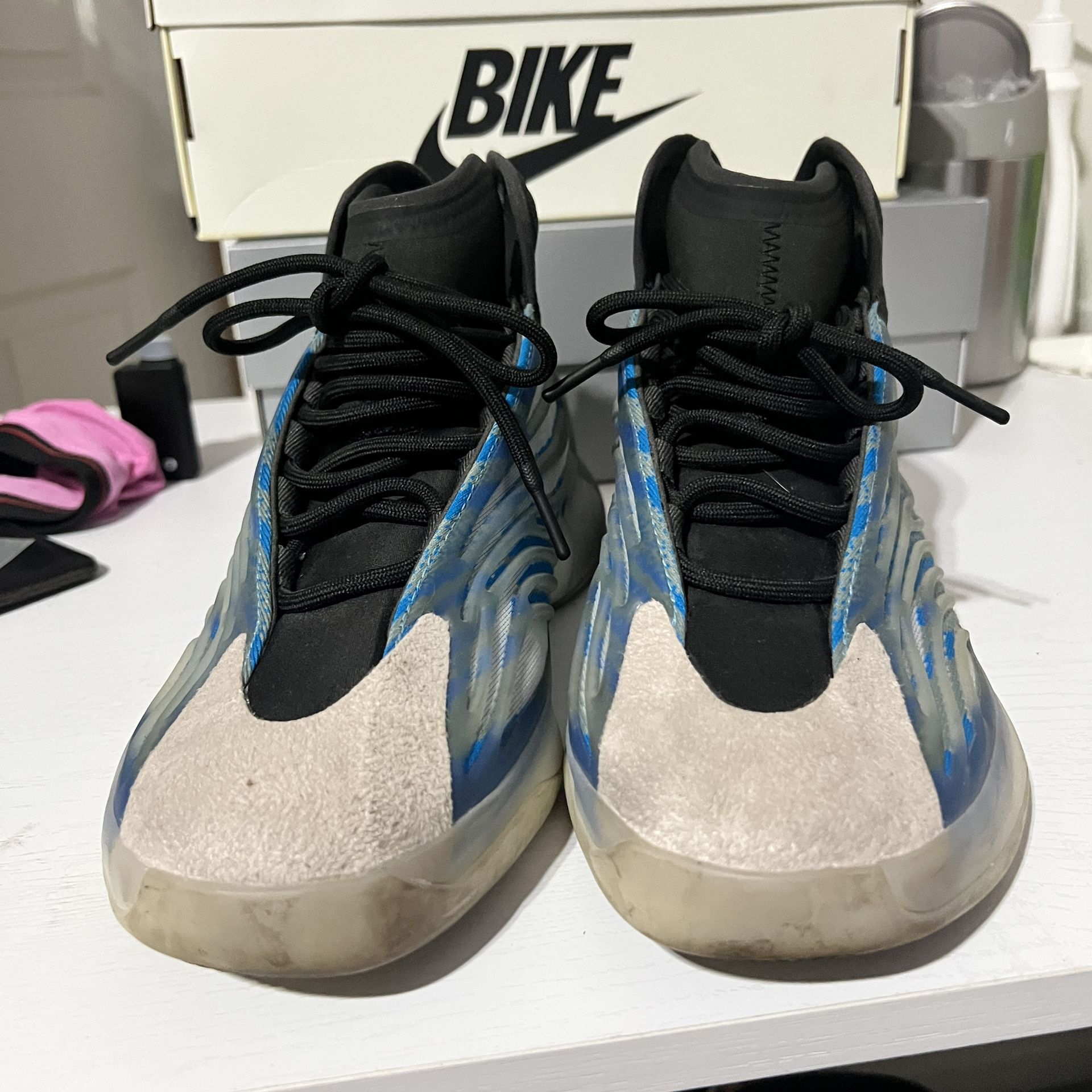 Adidas Yeezy Quantum Blue