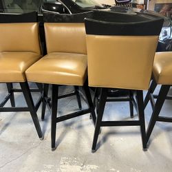 Island Or Bar High Stools 