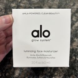NEW ALO GLOW SYSTEM LUMINIZING  FACE MOISTURIZER FULL SIZE $20!