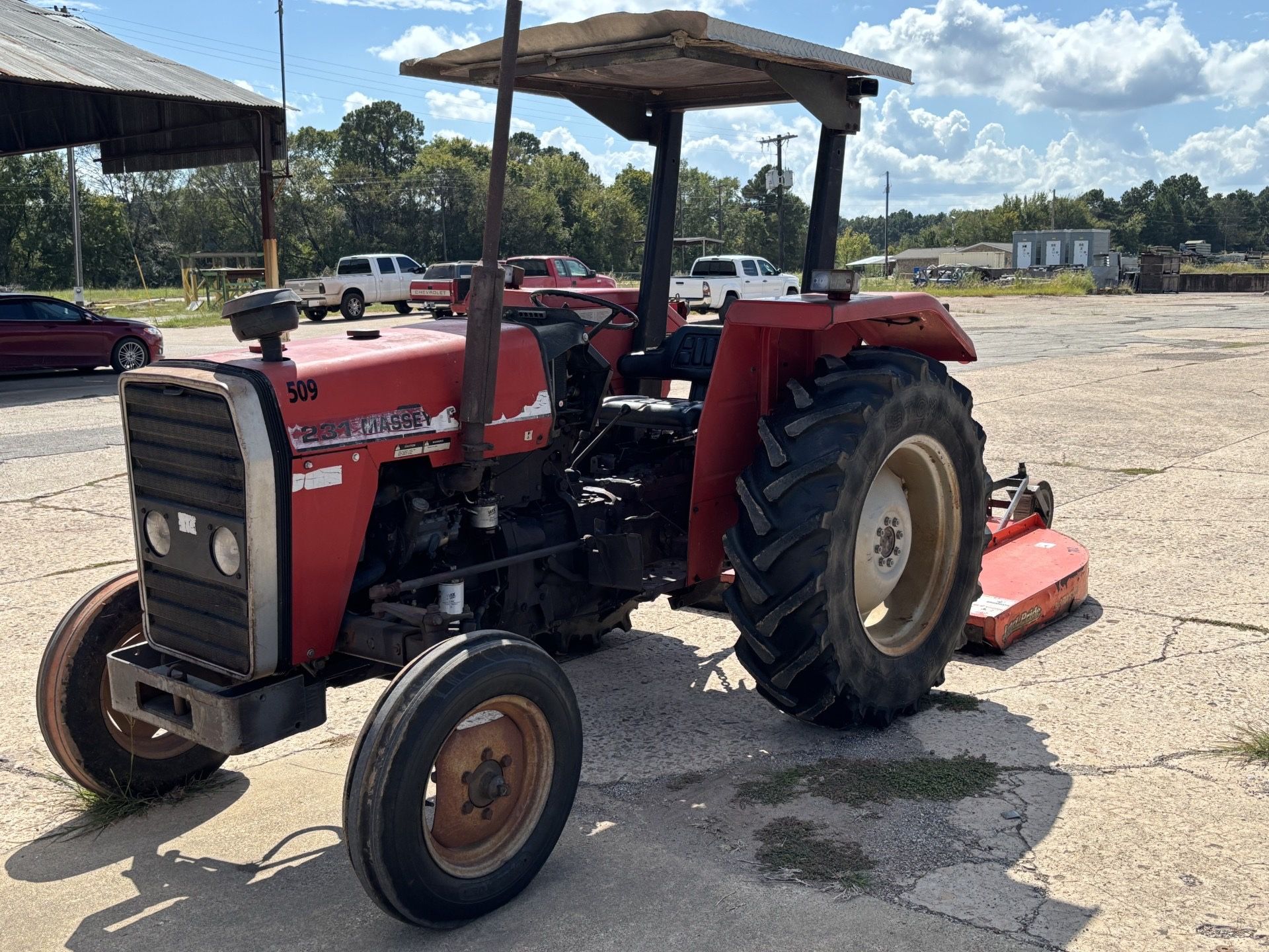 Massey Ferguson 231 & Landslide RCR 1260 Bushhog