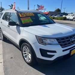 2016 Ford Explorer