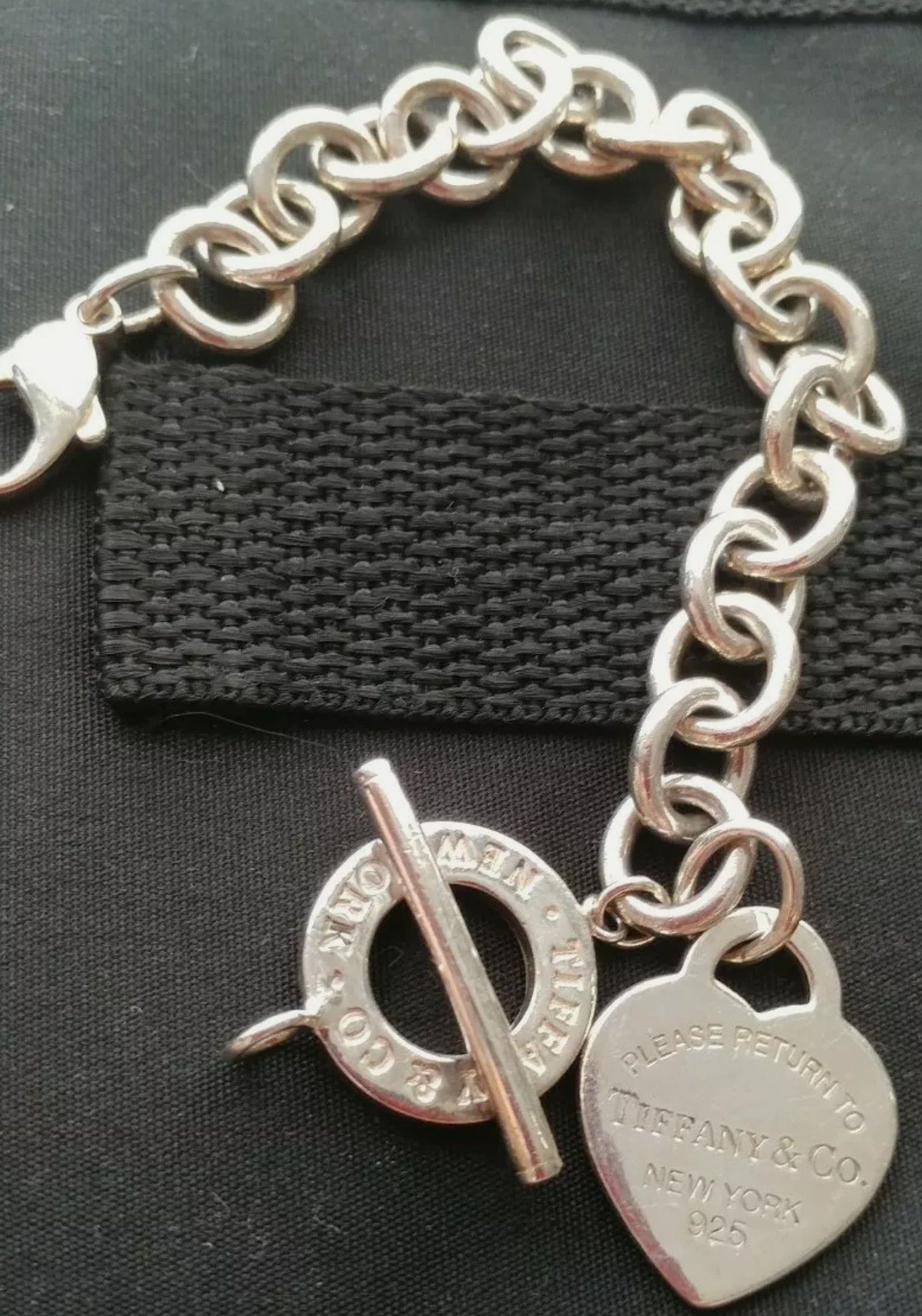 Return to Tiffany & Co. 925 Sterling silver Original Heart Tag Toggle Bracelet