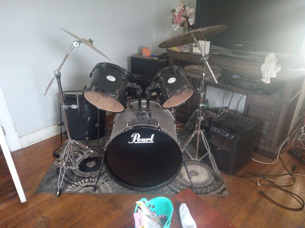 PEARL DRUM SET Adult Size 