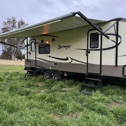 Surveyor 2017 Beige 30 Feet