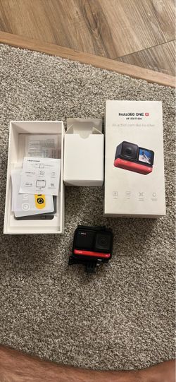 Insta360 ONE R Action Camera