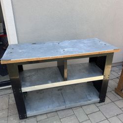 Free Work Bench