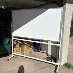 Whiteboard 70x40
