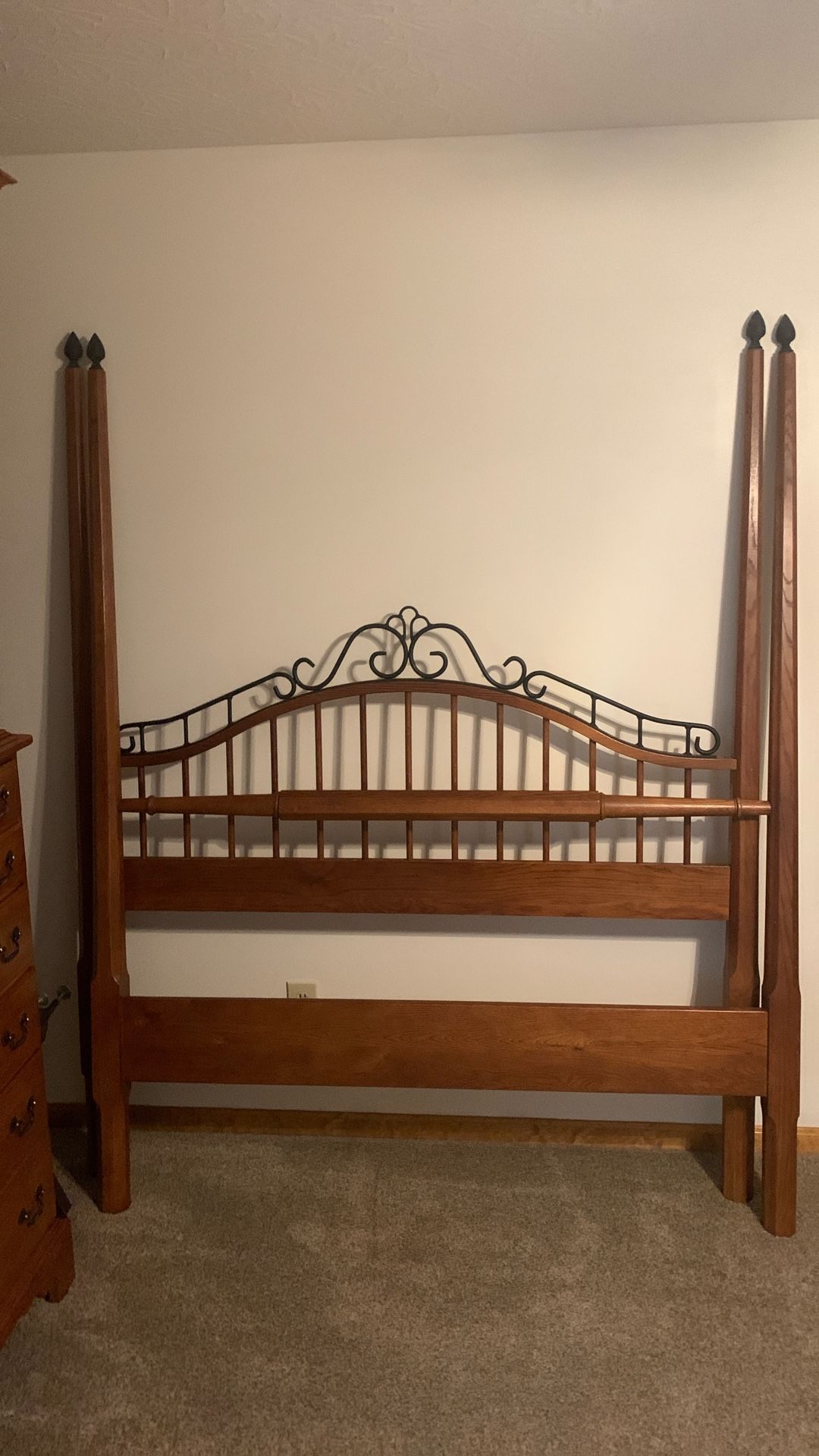 Keller Bed