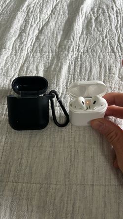 1st generation AirPods and case