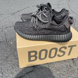 Adidas Pirate Black Sz 5.5,7 🚨🚨🚨🔥🔥🔥