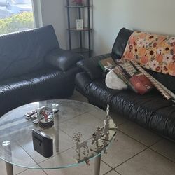 Natuzzi Full Sized Black Leather Couch Sofa