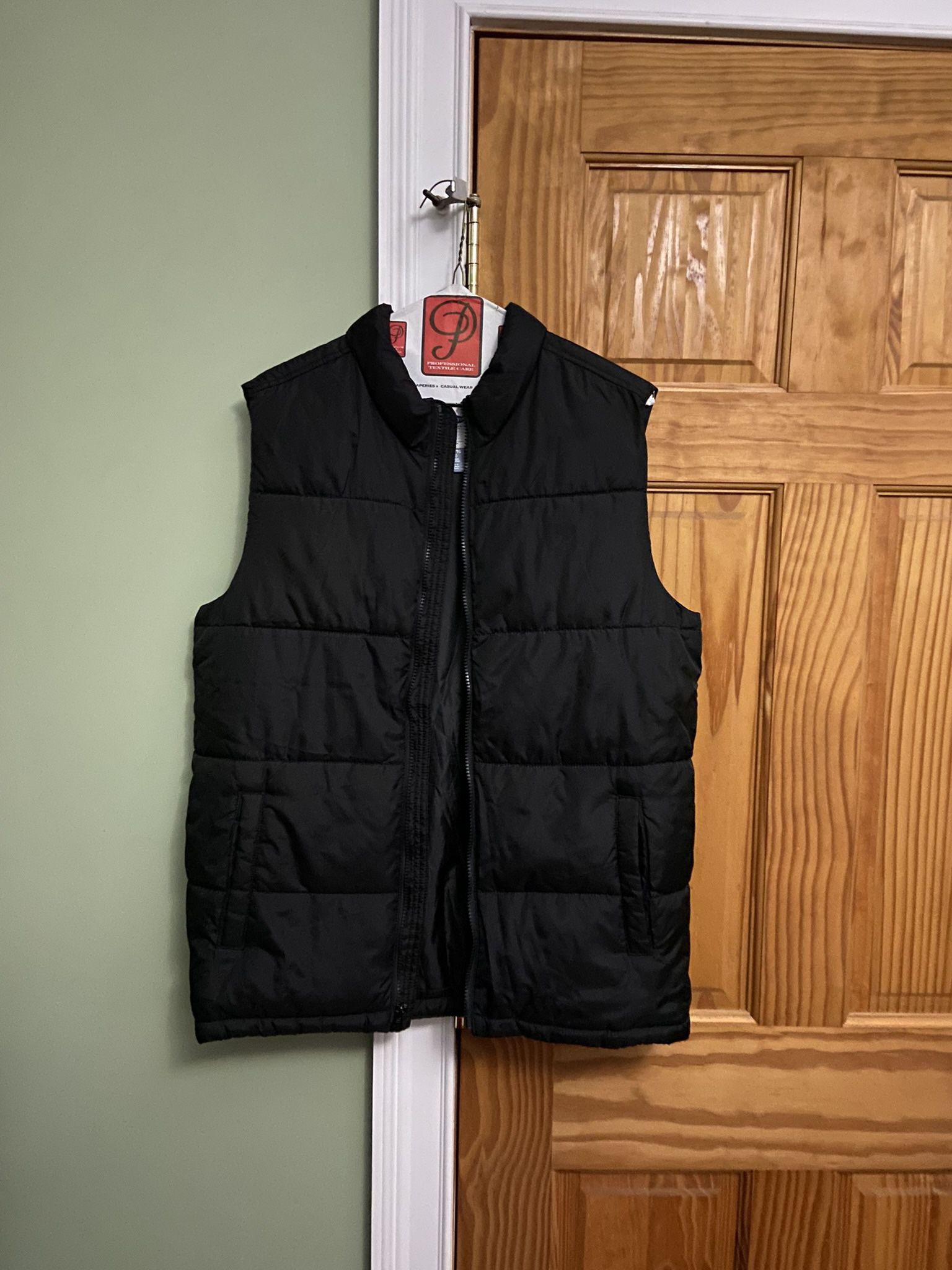 Gender Neutral Water Resistant Frost Free Puffer Vest For Kids