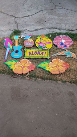 Tropical Luau Party Decoration Signs Set