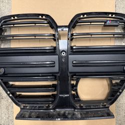 OEM Genuine BMW G80 M3 Competition Front Kidney Grille w/ Emblem - 511(contact info removed)-10