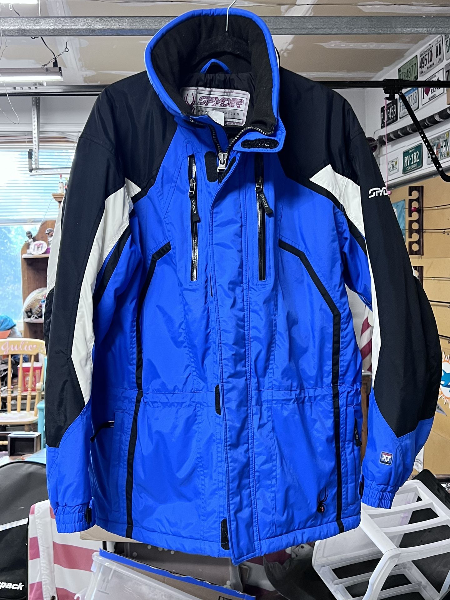 Sking Snowboarding Accessories 