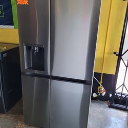 LG Side By Side Refrigerator 27 Cubic Feet