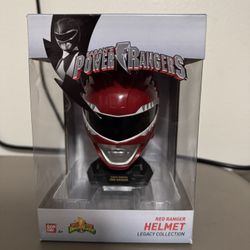 Power Rangers Legacy Mighty Morphin White Ranger Helmet Display Set 2018
