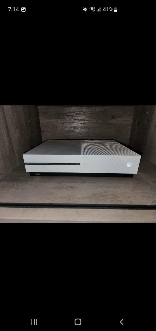 Xbox One S