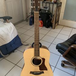 Guitar Acoustic Big Baby Taylor BBTe
