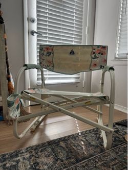 Rocking foldable chairs