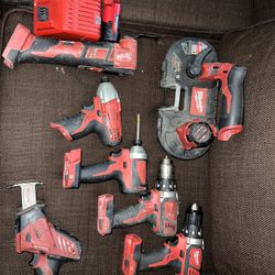 Milwaukee Tools 