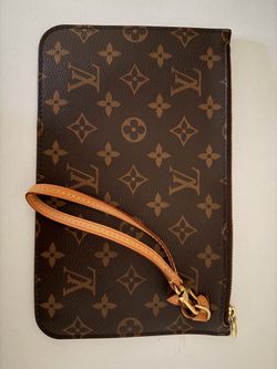 Louis Vuitton Clutch