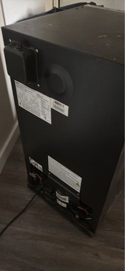 Danby wine cooler