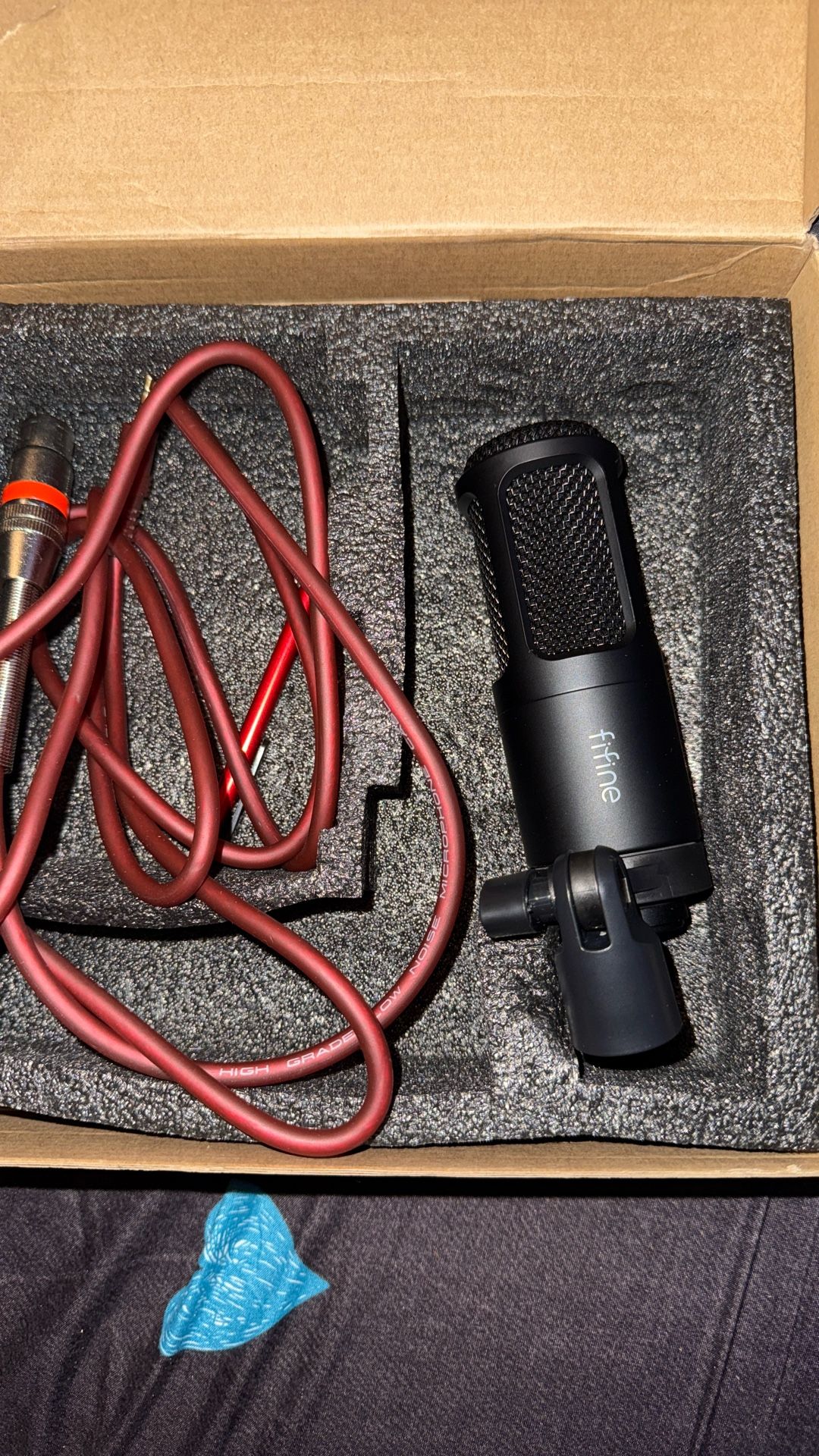 Brand New Fifine Xlr Microphone Comes With Chord