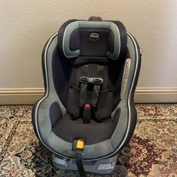 Very Comfy Convertible Car Seat Moving Sell 