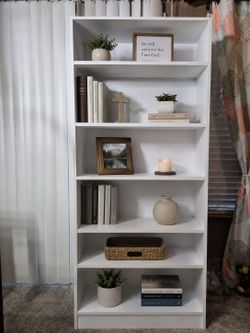 Bookshelf