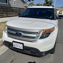 2013 Ford Explorer