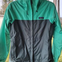 Patagonia Womens Rain Jacket