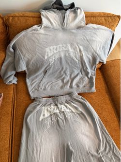 BTS Arirang Tour Merch sweat suit!!