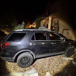 2014 Ford Explorer