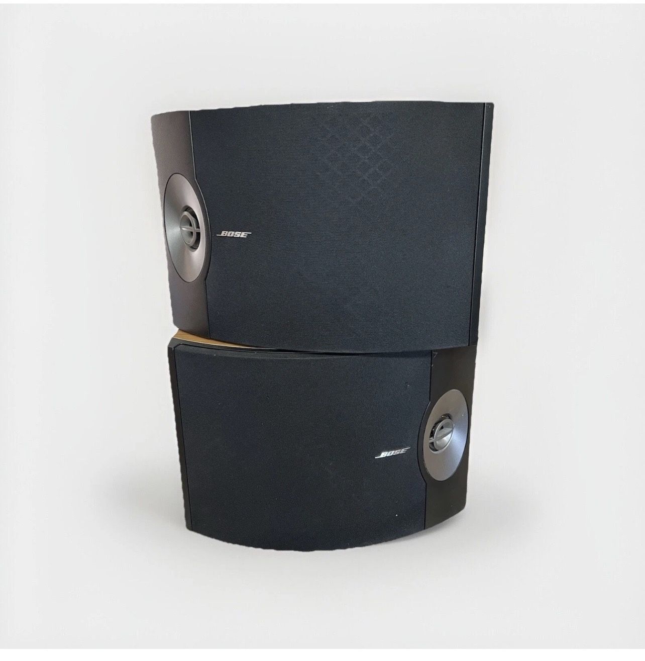 BOSE 301 V Left and Right Speaker Pair Home Theater Reflecting Bookshelf Stereo