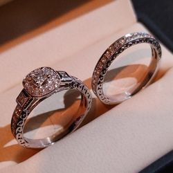 Stunning Engagement Ring With Wedding Band