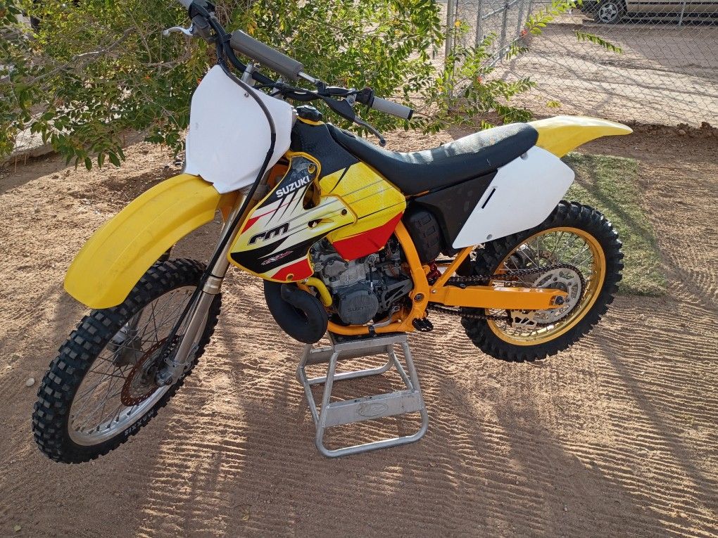 2000 Suzuki RM 250