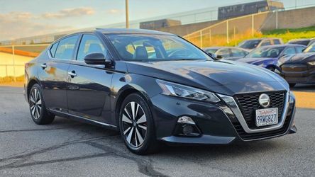 2020 Nissan Altima
