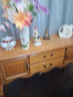 Cabinet w drawers 2 little clisets