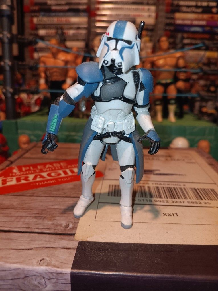 Star Wars Figure " Blue Clone Trooper Commander Bacara " ( Vintage Hasbro 2004 )