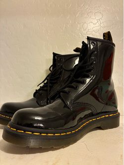 Black Boots