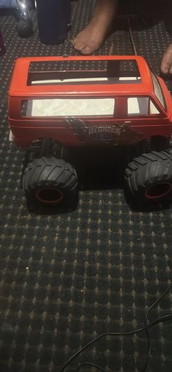 Custom RC lunchbox battery operated remote control car