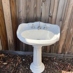 Sink Fairly New (just Installed & removed) 