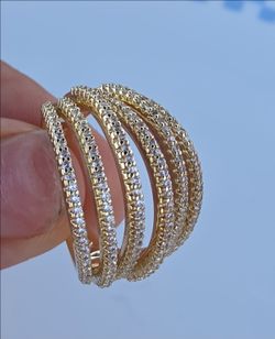Beautiful ring to wear at all times beautiful
