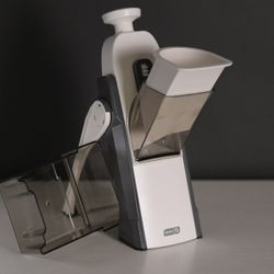 DASH Safe Slice® Mandoline Slicer, Julienne + Dicer