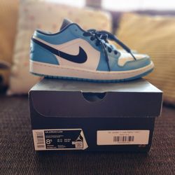 Rare Unc Jordan 1 Lows Size 8.5 Men Like New