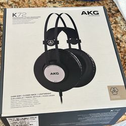 AKG HARMNA HEADPHONES