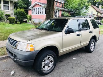 2003 FORD EXPLORER 4x4 87,000 miles runs great